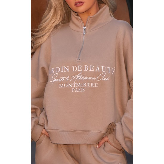 PRETTYLITTLETHING Mocha Logo Embroidered Half Zip Sweatshirt